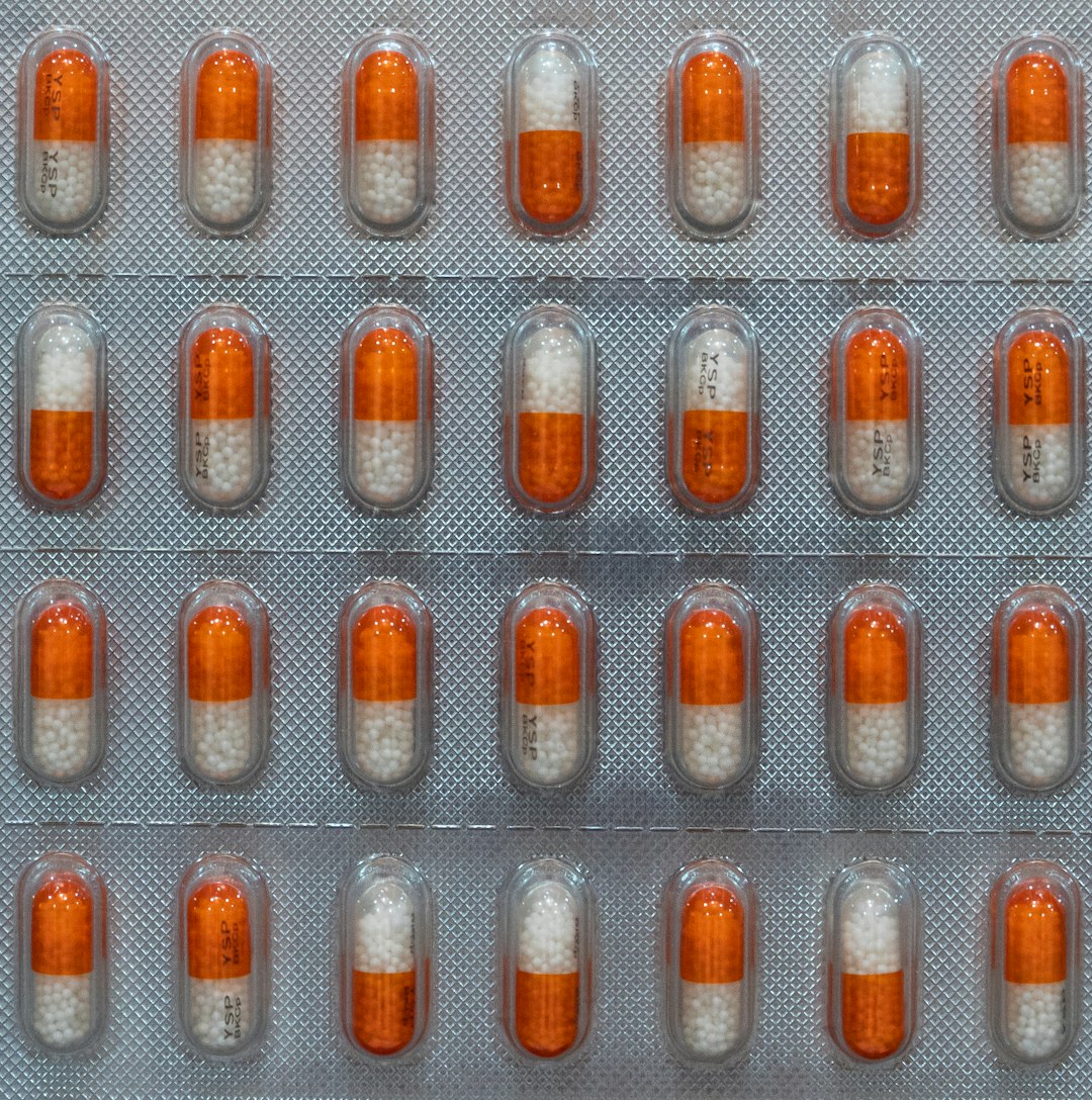 a close up of a contraption filled with pills